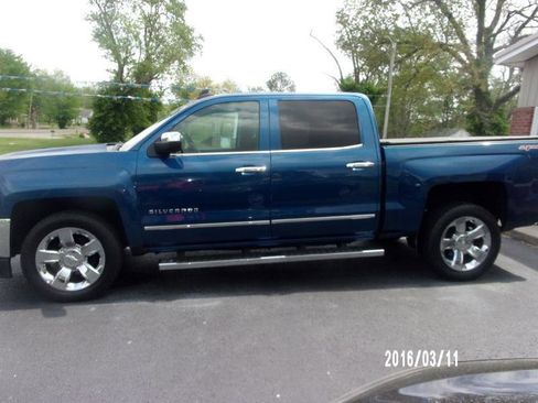 Used 2017 Chevrolet Silverado 1500 LTZ w/ Sport Package image 6