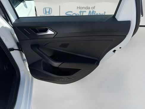 Used 2024 Volkswagen Jetta S image 29