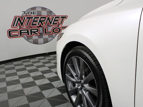 Used 2024 MAZDA MAZDA3 s image 27