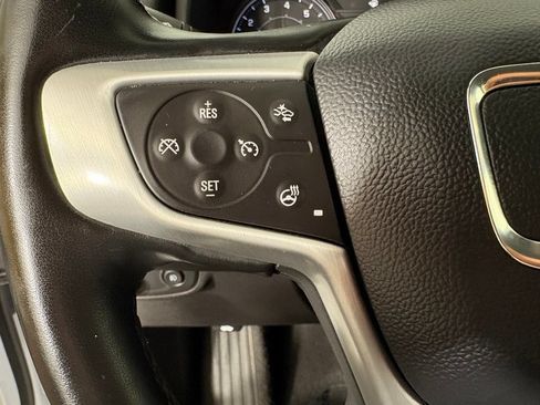 Used 2024 GMC Terrain SLT FWD image 24