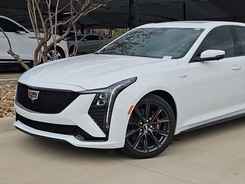 New 2026 Cadillac CT5 V RWD image 6