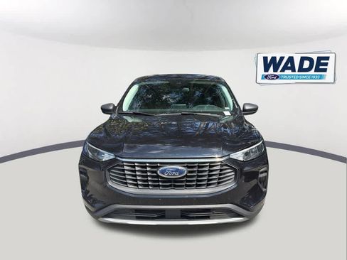 Used 2024 Ford Escape Active FWD image 2