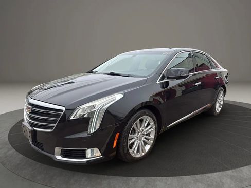 Used 2018 Cadillac XTS Luxury image 1