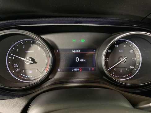 Used 2023 Buick Encore GX Essence w/ Experience Buick Package image 15