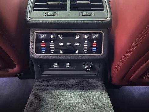 Used 2022 Audi S6 Premium Plus AWD/4WD image 26
