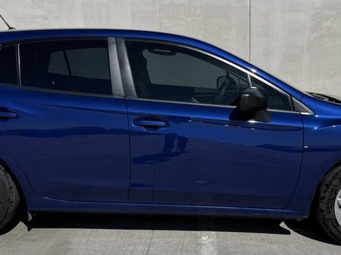 Used 2023 Subaru Impreza 2.0i image 3