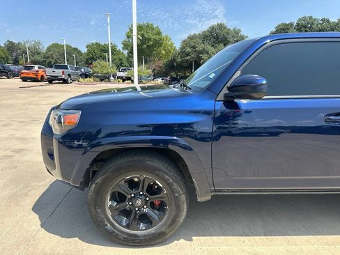 Used 2024 Toyota 4Runner SR5 RWD image 2