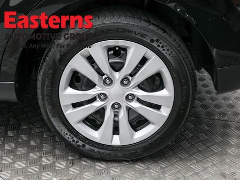 Used 2023 Kia Soul LX image 8