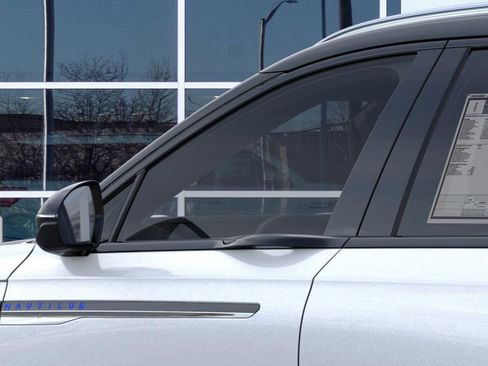 New 2026 Lincoln Nautilus Reserve AWD/4WD image 20