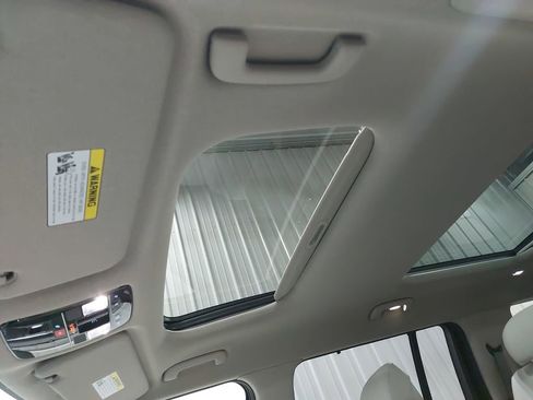 Used 2025 Hyundai Santa Fe Limited image 34