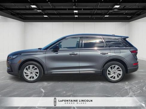 Certified 2024 Lincoln Corsair AWD image 2