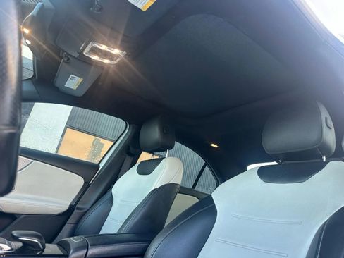 Used 2019 Mercedes-Benz A 220 A 220 4MATIC Sedan 4D image 7