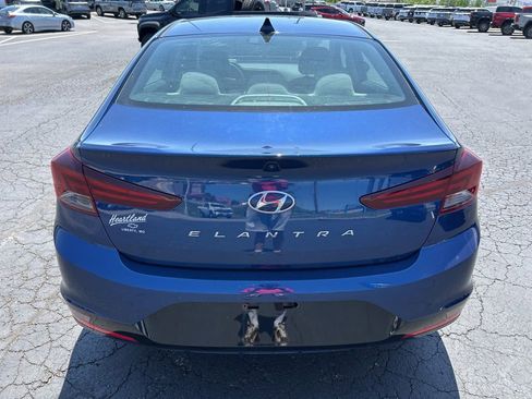Used 2020 Hyundai Elantra Value Edition FWD image 6