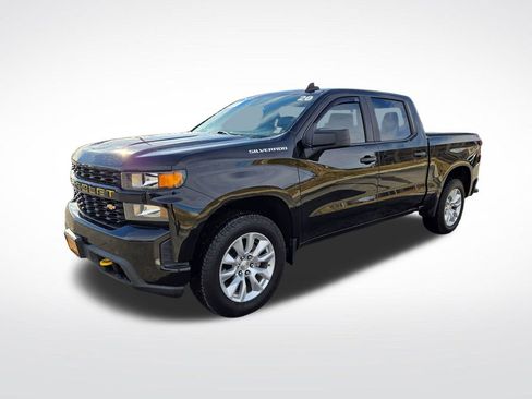 Used 2020 Chevrolet Silverado 1500 Custom w/ Custom Value Package image 10
