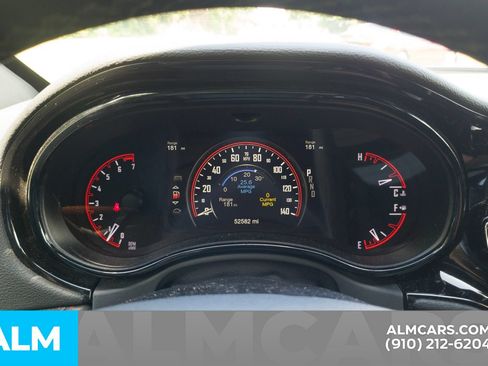 Used 2025 Dodge Durango GT RWD image 15