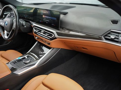 Used 2023 BMW i4 eDrive35 RWD image 21