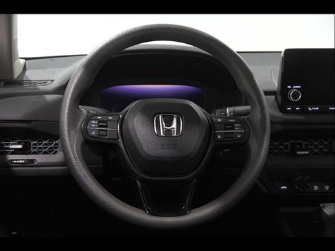 Used 2024 Honda Accord EX image 7