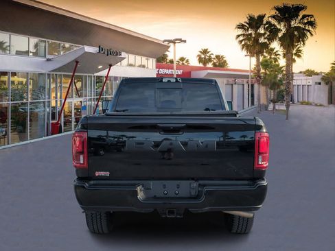 Used 2025 RAM 3500 Limited image 4