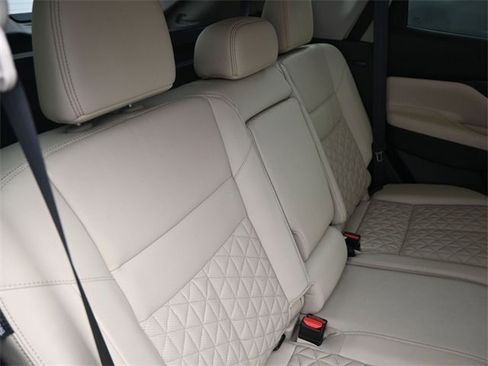 Used 2023 Nissan Murano Platinum w/ Cargo Package image 33