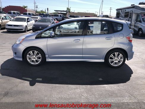 Used 2009 Honda Fit Sport image 5