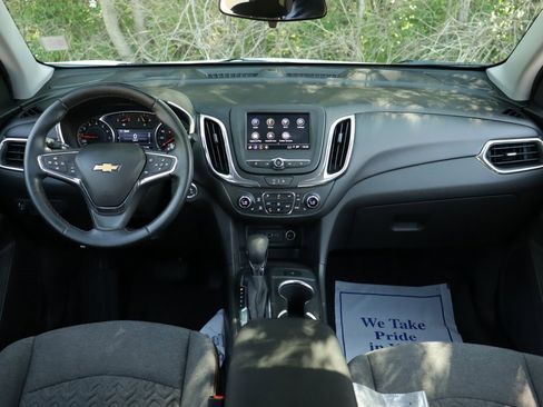 Used 2024 Chevrolet Equinox LT w/ LPO, Floor Liner Package image 18