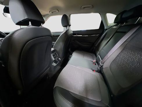 Certified 2025 Kia Seltos S FWD image 24
