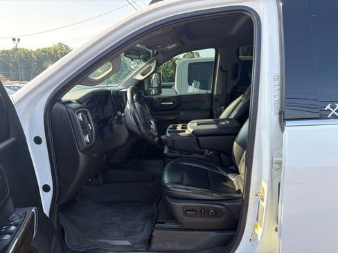 Used 2021 GMC Sierra 3500 SLE w/ SLE Convenience Package AWD/4WD image 11