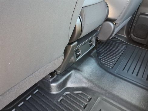 New 2026 GMC Sierra 1500 Pro image 7