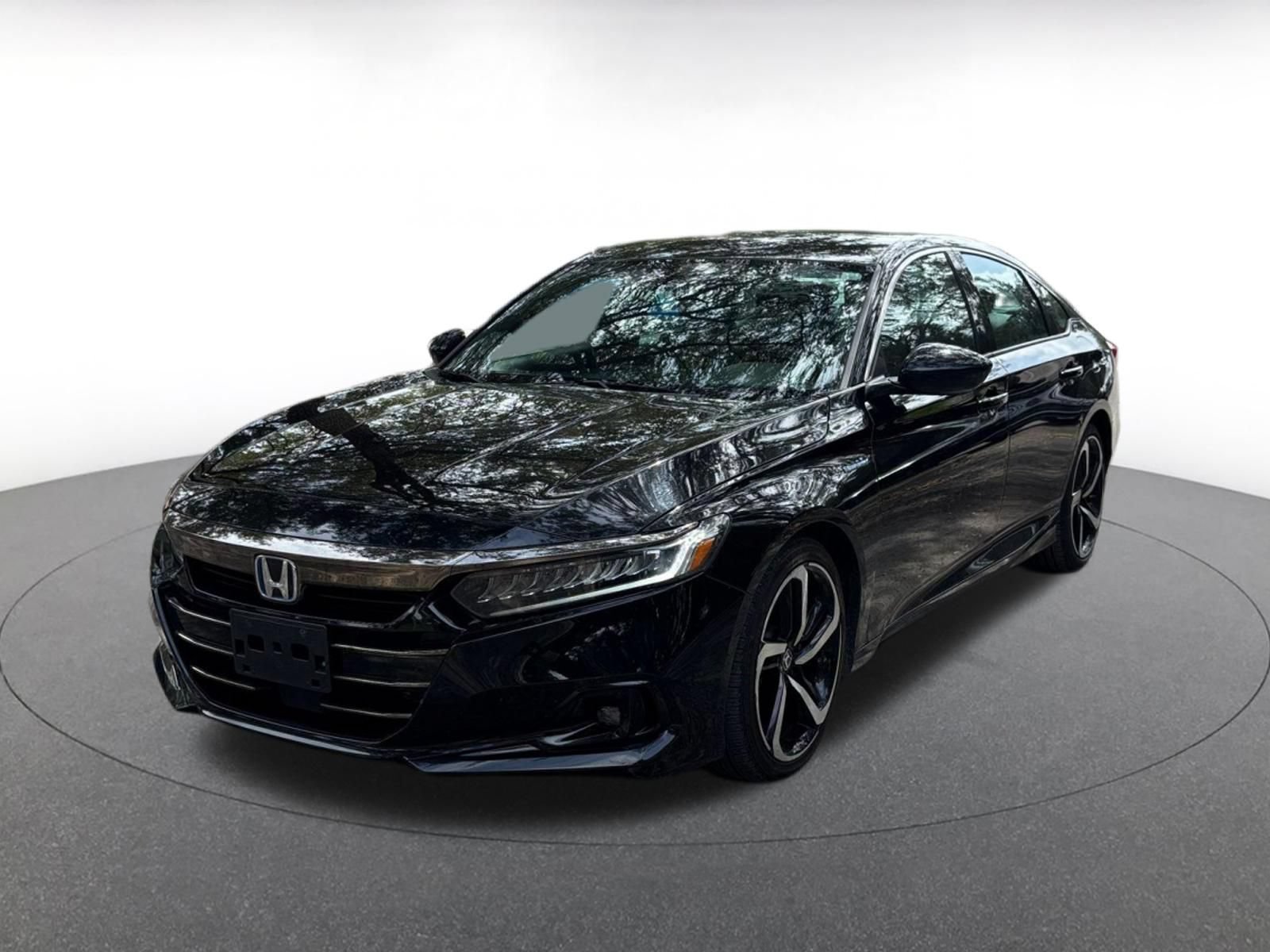 Used 2022 Honda Accord Sport image 3