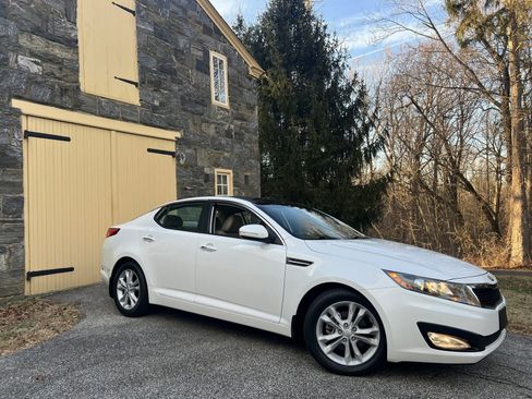 Used 2013 Kia Optima EX w/ Premium Pkg image 46