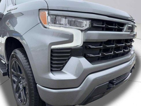 Used 2023 Chevrolet Silverado 1500 RST RWD image 13
