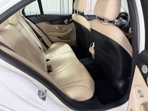 Used 2017 Mercedes-Benz C 300 4MATIC Sedan image 8