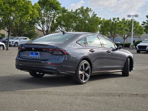 New 2026 Honda Accord SE image 4