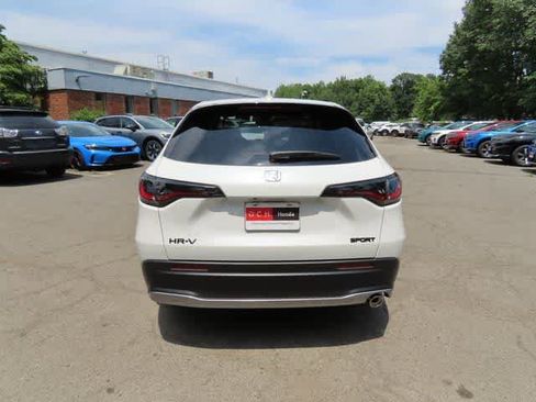 New 2026 Honda HR-V Sport image 5