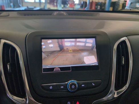 Used 2024 Chevrolet Equinox LT image 12