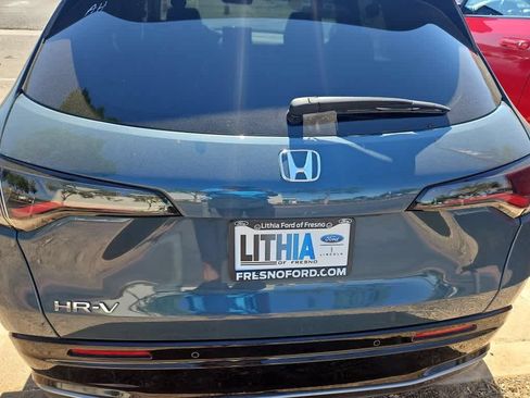 Used 2024 Honda HR-V EX-L image 8