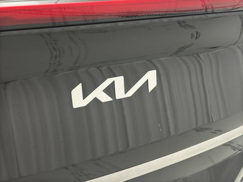 New 2025 Kia EV6 Wind image 39