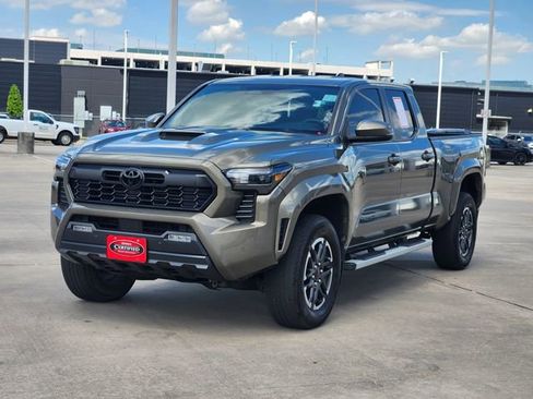 Certified 2024 Toyota Tacoma TRD Sport w/ TRD Sport Upgrade Package image 3