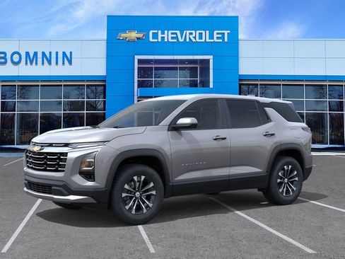 New 2026 Chevrolet Equinox LT w/ Safety and Technology Package image 3