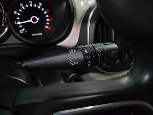 Used 2020 FIAT 500L Trekking w/ Popular Equipment Group image 23