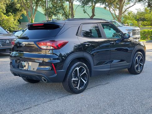 Used 2023 Chevrolet TrailBlazer RS w/ Sun and Liftgate Package FWD image 6