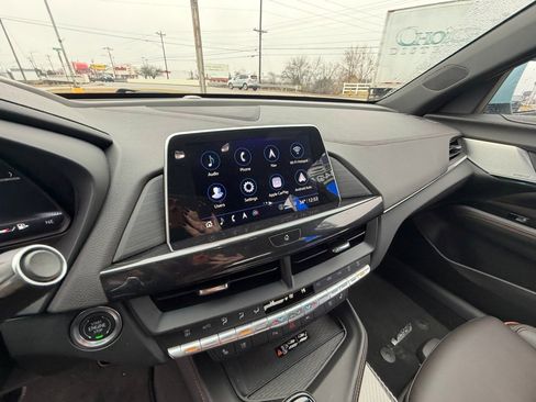 Used 2025 Cadillac CT4 V image 14