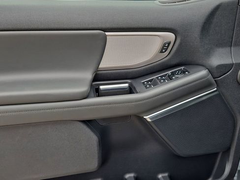 New 2026 Ford Expedition Max Active RWD image 21