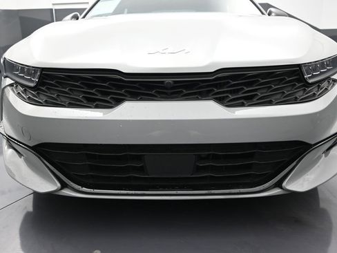 Used 2023 Kia K5 GT-Line image 11