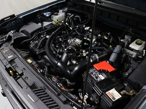 Used 2022 Ford Bronco Black Diamond AWD/4WD image 40