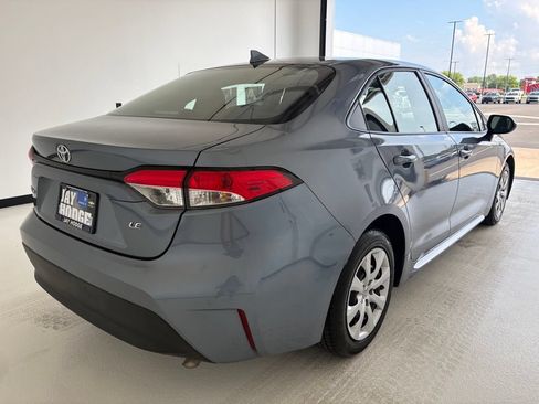 Used 2024 Toyota Corolla LE FWD image 18