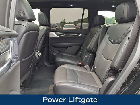 Used 2024 Cadillac XT6 Sport w/ Technology Package AWD/4WD image 18