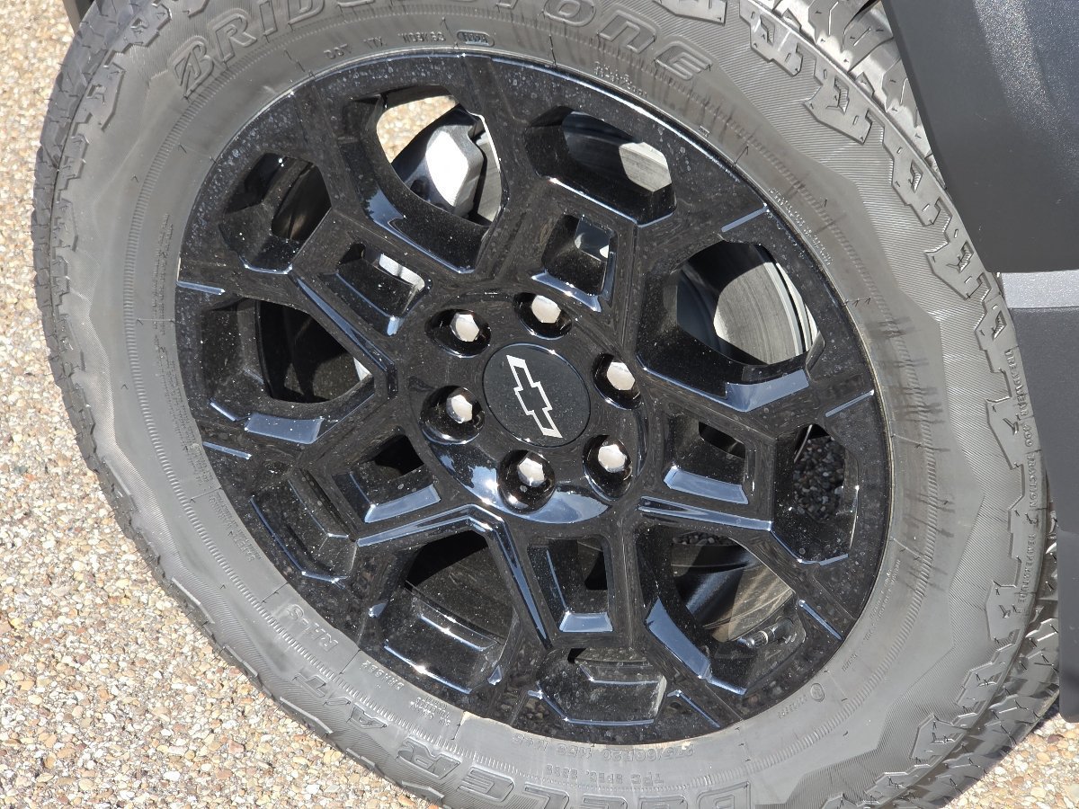 New 2026 Chevrolet Colorado Trail Boss AWD/4WD image 13