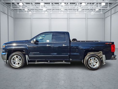 Used 2018 Chevrolet Silverado 1500 LTZ image 2