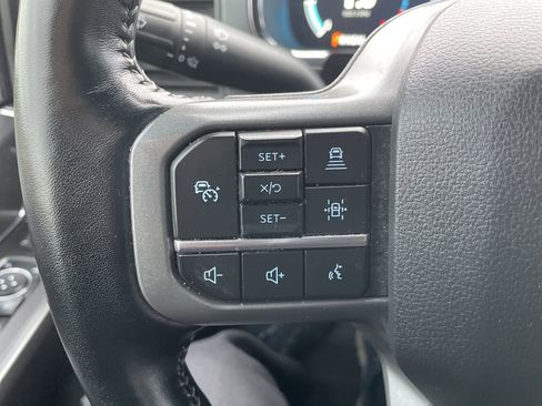 Used 2021 Ford F150 Lariat w/ Max Trailer Tow Package image 23